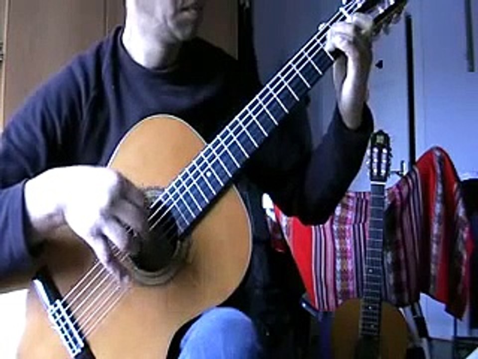 TUTORIAL PARA GUITARRA DEL HUAYNO PERUANO OJOS AZULES.avi
