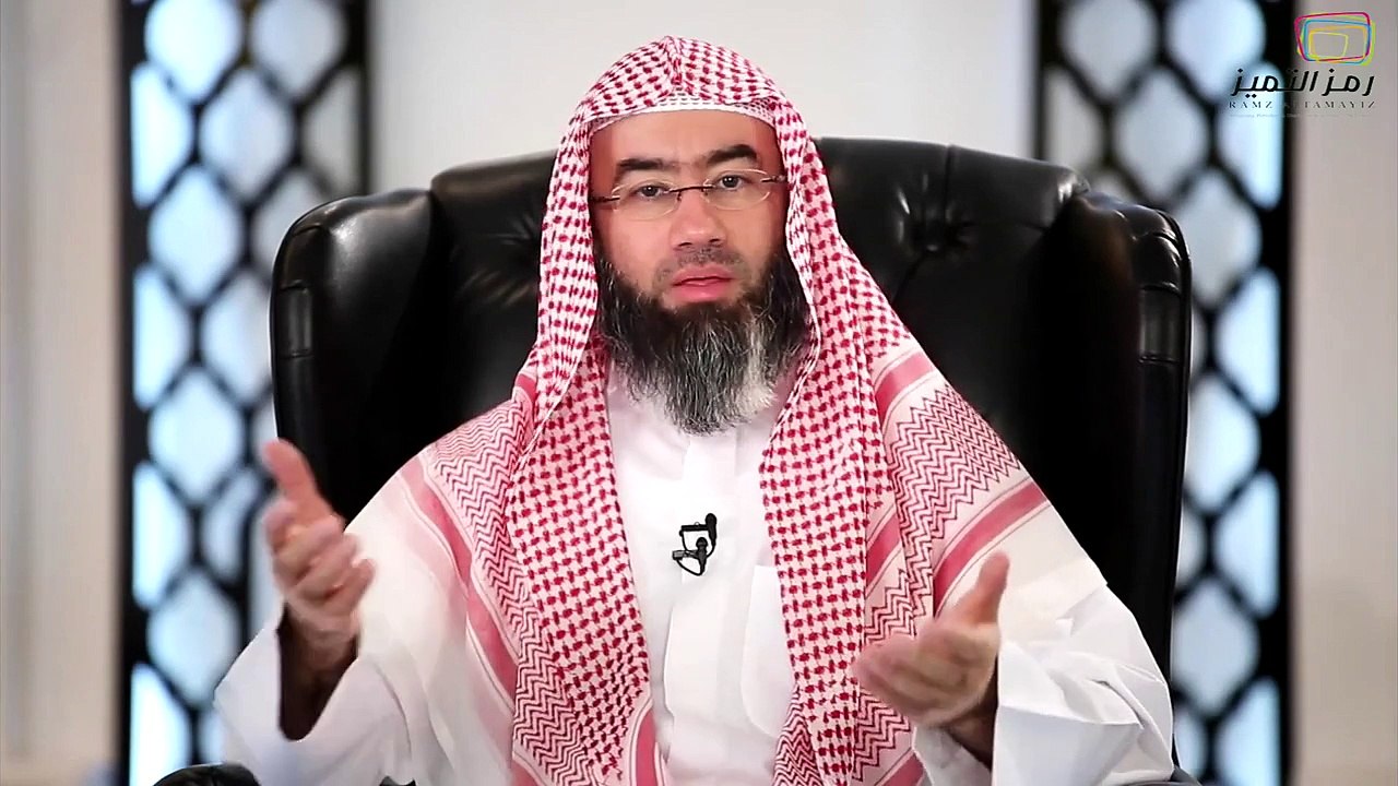 هذا يُصلّي .. وذاك يُصلّي !! لكن يُقبل من هذا ولا يُقبل من الآخر !! لماذا؟!!