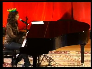 Alicia Keys "Live" in Madrid - That's The Thing About Love