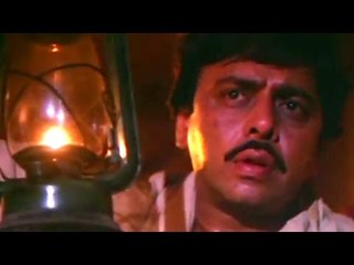The Lady Tries to Remember Her Past - Shikari: The Hunter - Mithun Chakraborty, Naseeruddin Shah