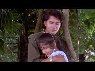 Romance Between Bijli and Badal - Nehiya Lagwani Saiyan Se - Sujit Kumar, Padma Khanna