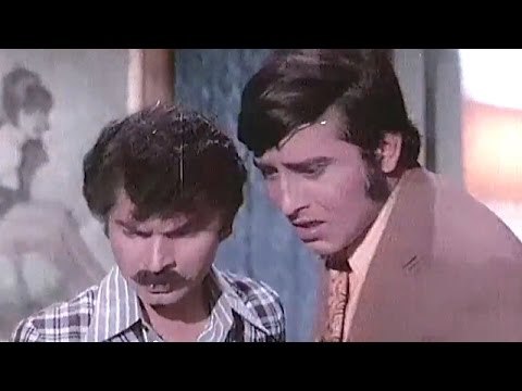 Vinod Meets the Police - Memsaab [ 1971 ] - Vinod Khanna, Yogeeta Bali