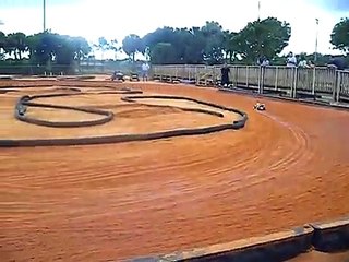 1/8 scale Nitro Sprint R/C gas car race