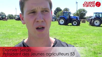 50 tracteurs pour un vélo géant