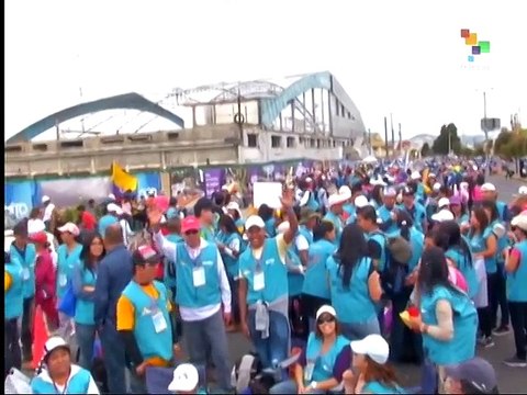 teleSUR Weekly RoundUp - Pope Brings Message of Social Equality