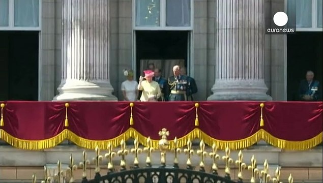Flypast marks 75th anniversary of Battle of Britain