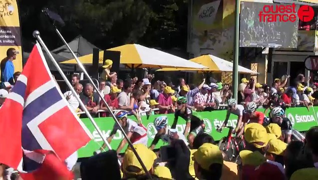 Tour de France : l'arrivée à Fougères vue par les spectateurs