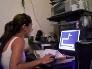 GIRL SCREAMS SCARED AFTER MAZE GAME PRANK
