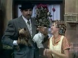 El profesor Girafalez salva a don Ramón de doña Florinda