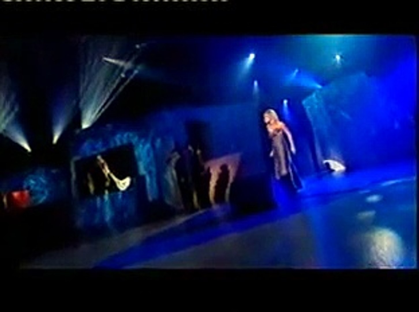 ⁣SANDRA KIM live TITANIC song in french, dutch and english