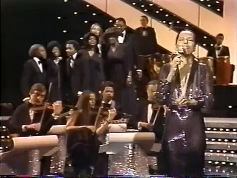 Diana Ross - Ain't No Mountain High Enough [1978]