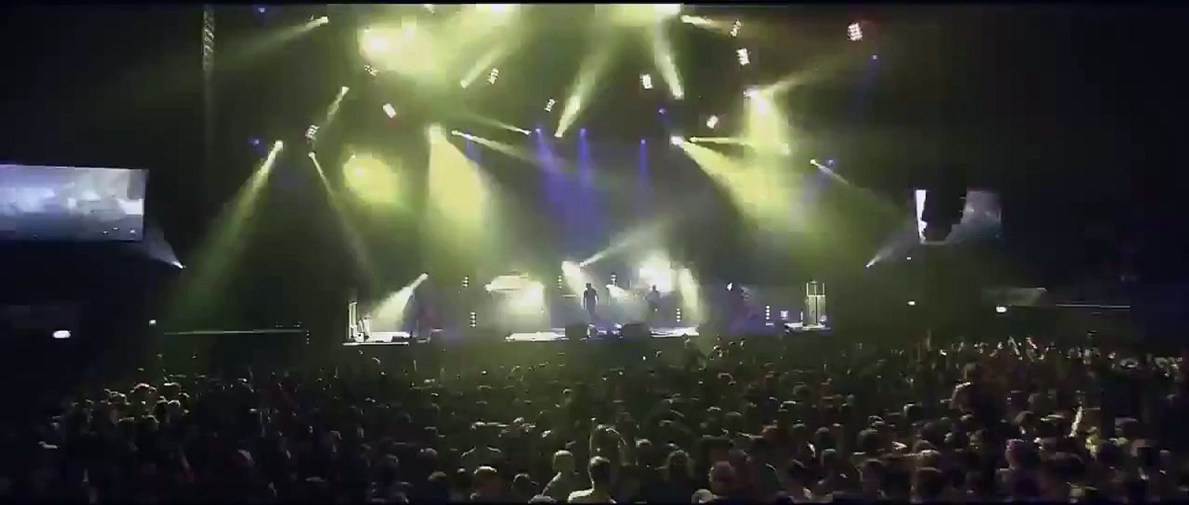 Bring Me The Horizon - Pray For Plagues - Live At Wembley Arena 2014 HD