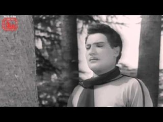 Raja introduces Malti to his brother - Lal Bangla (1966) - hindi movies