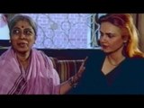 Marathi Movie Scene - Son Comes With Wife - Drama Scene From Vat Pahate Sunechi