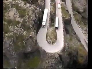 Two other vehicles on the road to avoid super Dried Pass Driving new generation called Super Hotshot