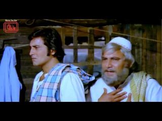Gopal Decides to Search for a job - Adha Din Adhi Raat (1977) - bollywood movies