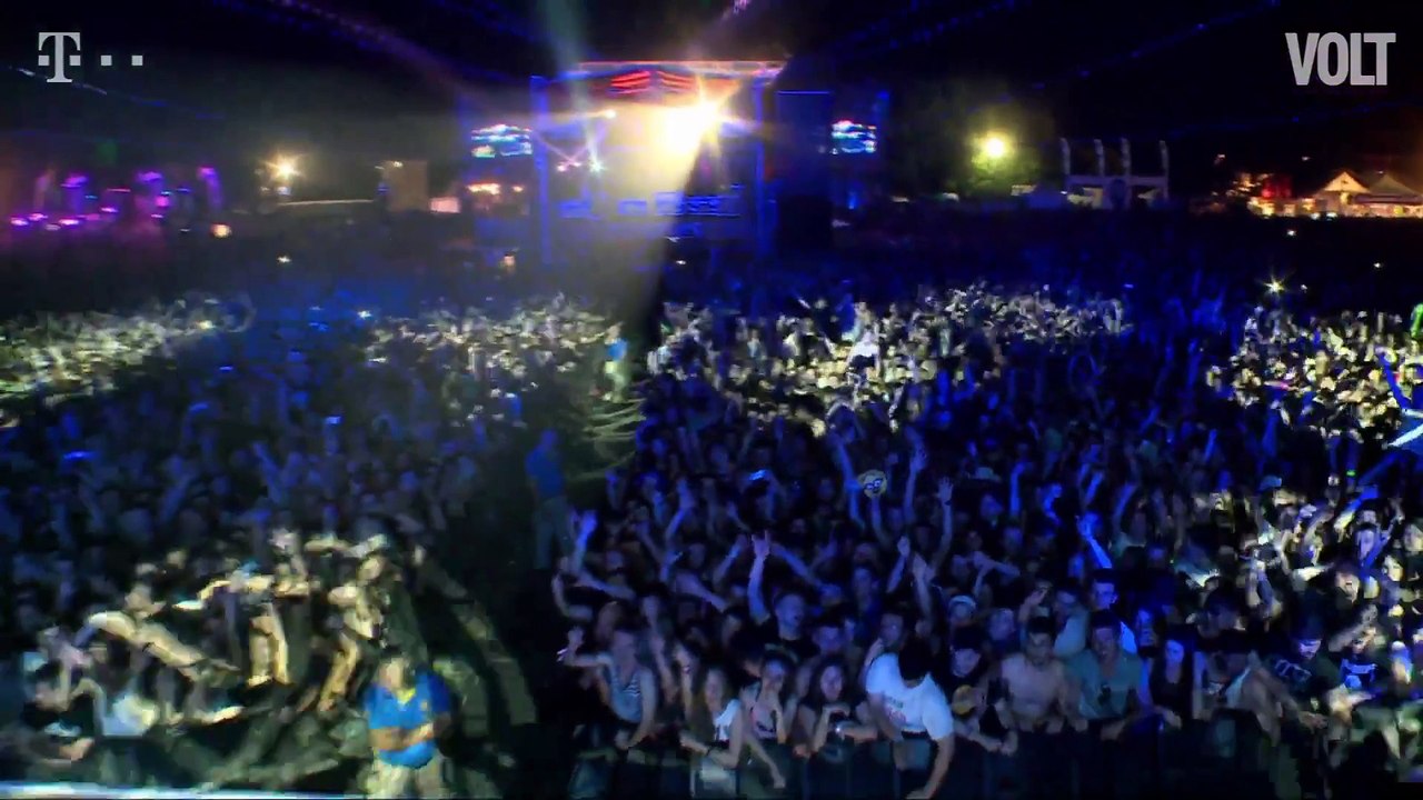 Slash ft. Myles & The Conspirators - Starlight (Live At Volt Festival 2015 HD)