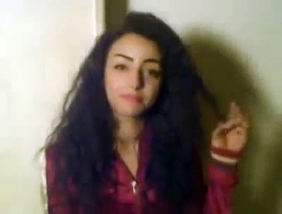رد بنت مصرية على موزة فيديوهات الفيس بوك