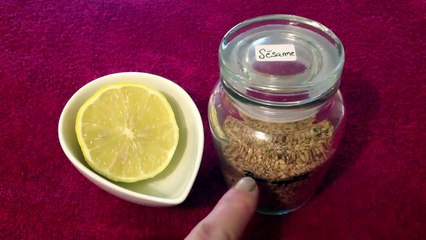 Faire un gommage au césame