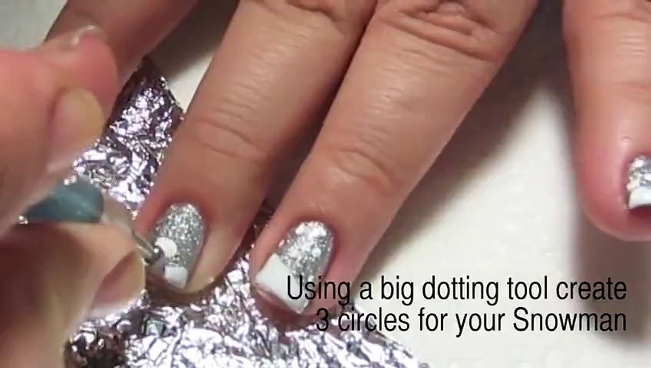 Easy Snowman Winter Nails Tutorial