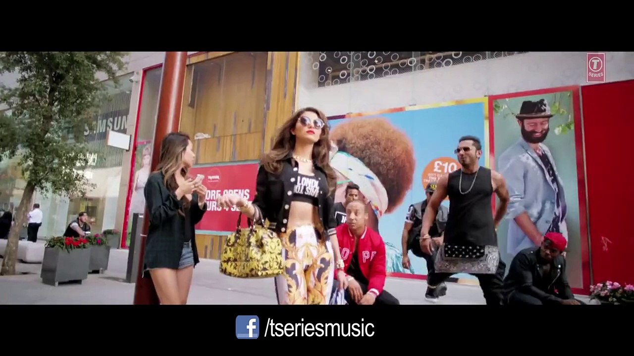 Exclusive LOVE DOSE Full Video Song Yo Yo Honey Singh Urvashi Rautela