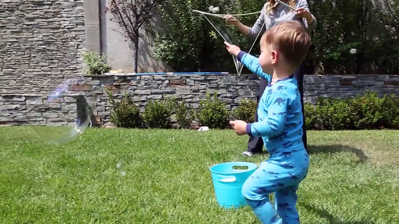 Astuce : découvrez comment faire d'énormes bulles de savon