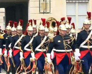 President Sarkozy receives President Kagame at the Élysée Palace