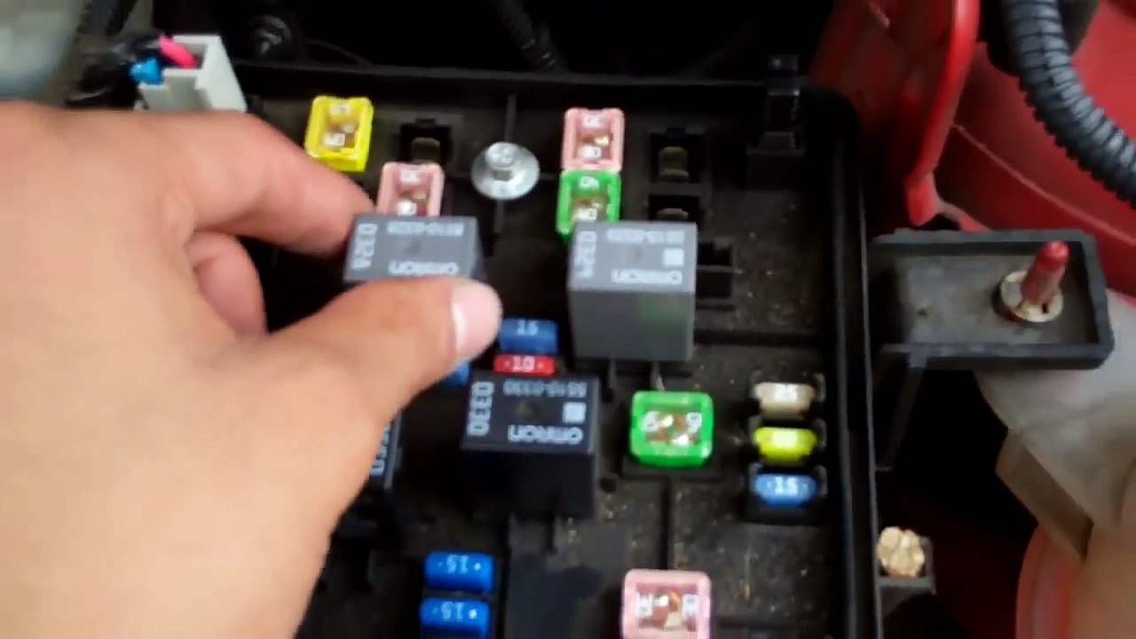 Chevy Cobalt Fuel Filter replacement (installation)