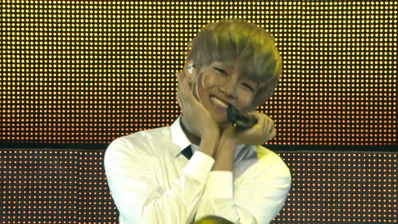 BTS LIVE TRILOGY EP.2 (08): EMBARRASSED