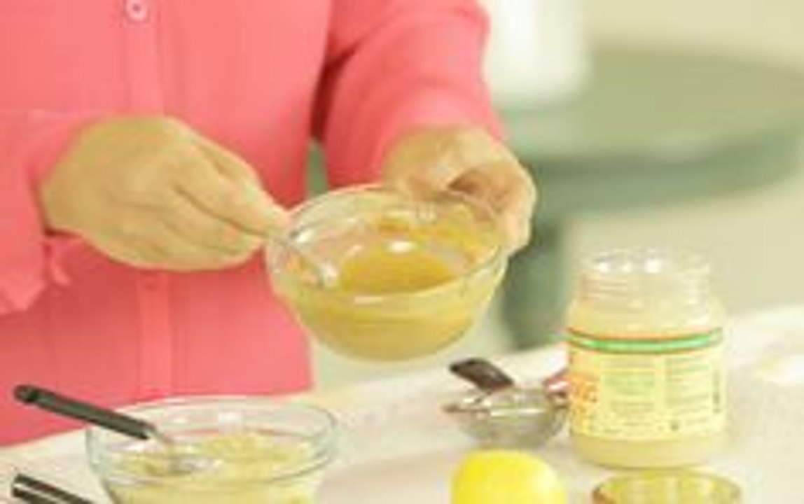 Homemade Organic Ginger Honey Lemon Mask