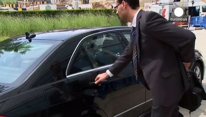 Eurogroup kritik toplantı için Brüksel'de bir araya gelmeye başladı