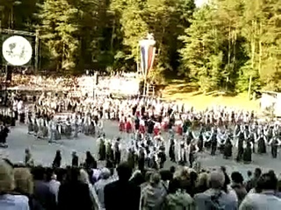 Joined dances, traditional Lithuanian, Latvian and Estonian dances.