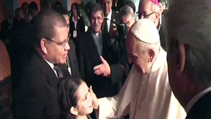 Visita a hospital pediátrico del papa Francisco