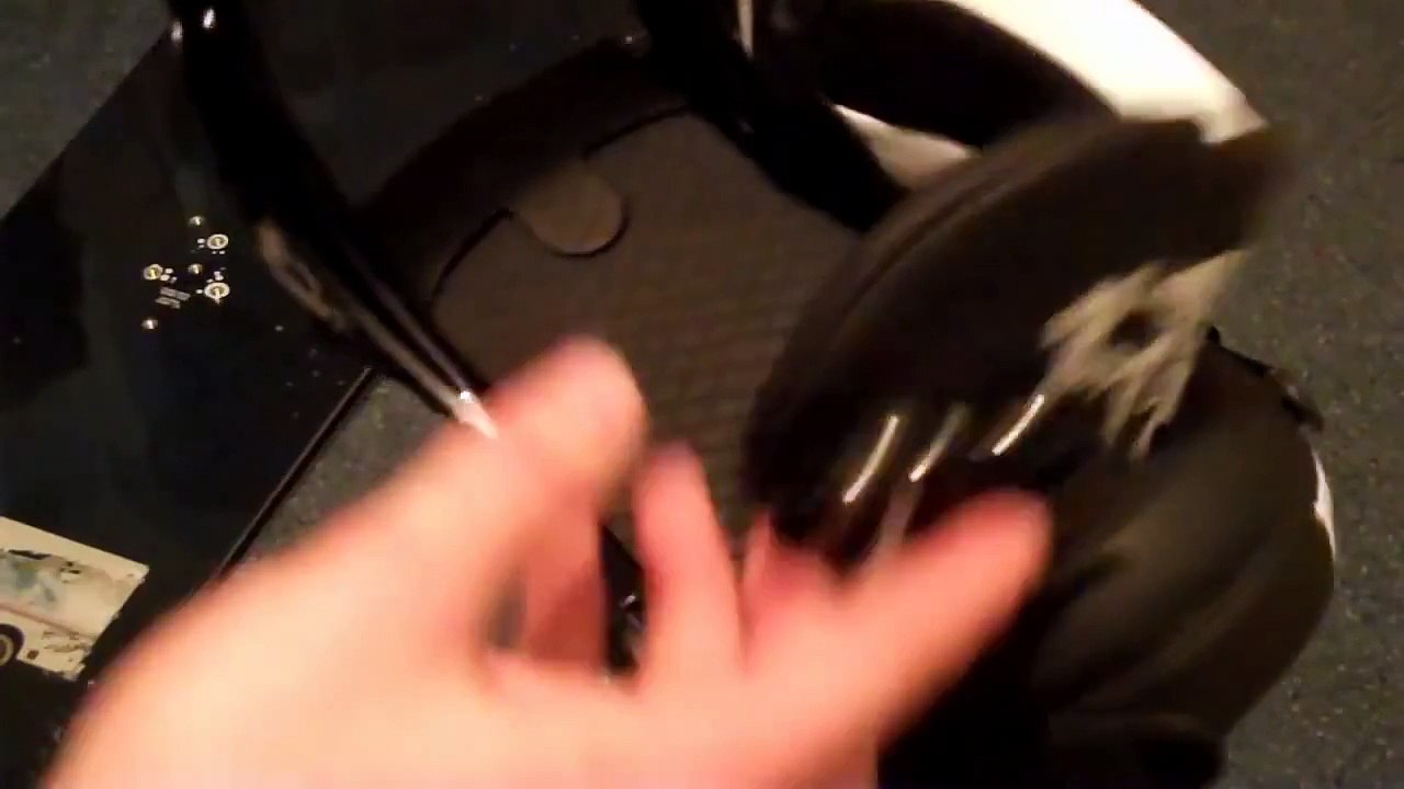 Install Burton Mission Bindings with FullBED Cushioning System