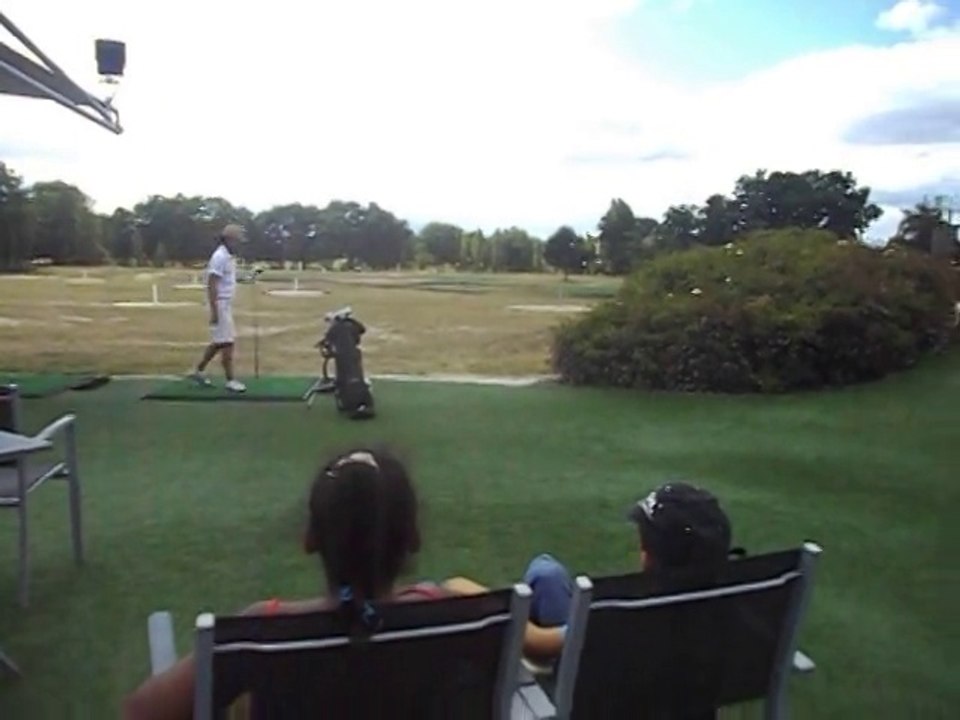 Au golf entrainement