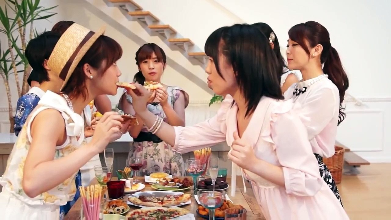 Party!Party! ミュージックビデオ UPUP GIRLS kakko KARI