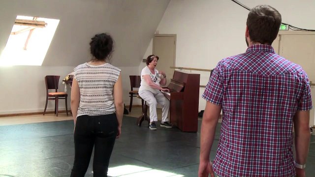 Francofolies: derrière les stars, des jeunes artistes en chantier