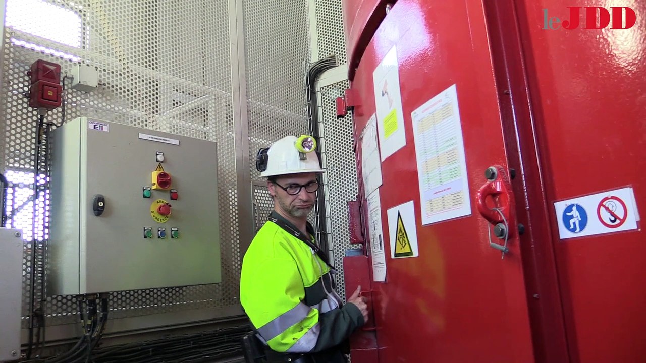 A 500 mètres de profondeur, au coeur du site de stockage de déchets radioactifs à Bure