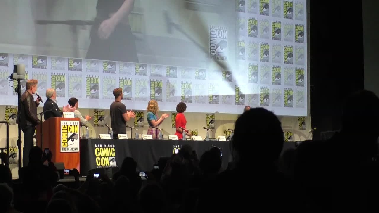 Hunger-Games-Stars auf der Comic Con: „Vielleicht gibt es eine Kussszene“