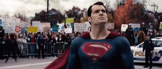 Batman V Superman L'Aube de la Justice - Trailer Comic Con