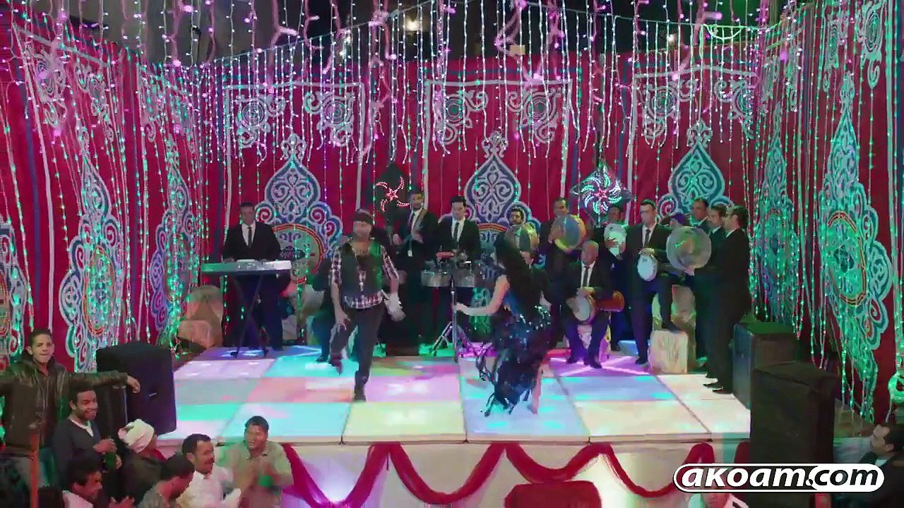 كليب محمد سعد والراقصة صافيناز - خلتني اقول من فيلم حياتي مبهدله