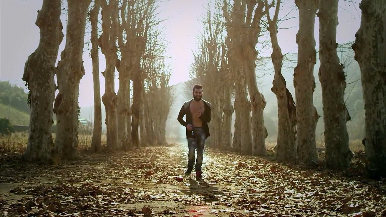 Gökhan Türkmen - Çatı Katı (Official Video)