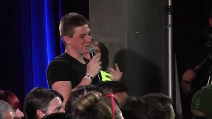 [LOL EXA] Albuquerque guy gets OWNED by Bryan Cranston