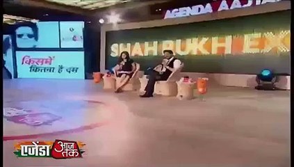 Shahrukh Khan Praising Hina Rabbani Khar in front of her Husband, Check her Reaction