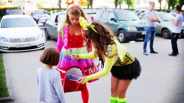 Праздник «День лета» в Торговом Центре «Муравей» на проспекте Ленина