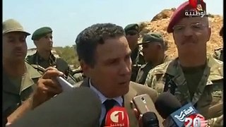 عاجل ؛ شاهد ماذا حصل عند زيارة وزير الدفاع رفقة وزراء للحاجز الأمني الحدودي مع ليبيا