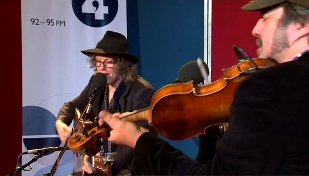 Mike Scott and Steve Wickham (The Waterboys) - Fisherman's Blues @ BBC Radio 4