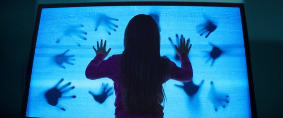 Watch Poltergeist Full Movie Streaming Online