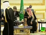 وصول ديمتري مدفيديف الى الرياض لتقديم واجب العزاء في وفاة الملك عبد الله
