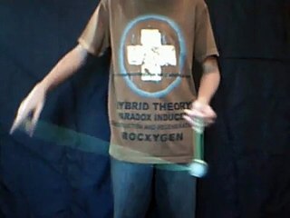 Learn Slack Green Triangle yoyo trick. Yoyo tricks! Video